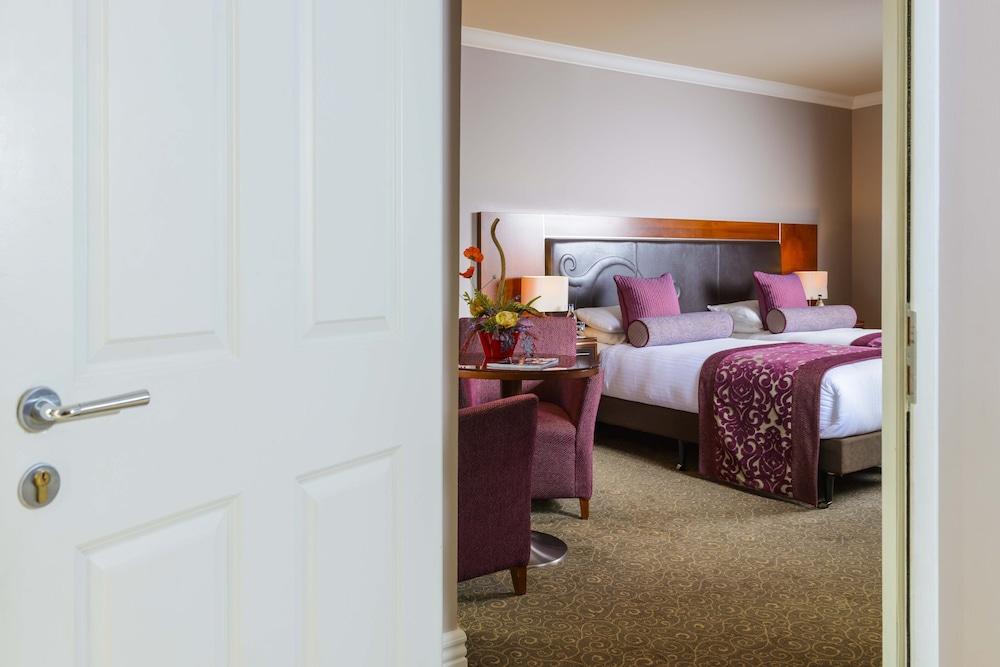 The Brehon Hotel & Spa Килларни Экстерьер фото