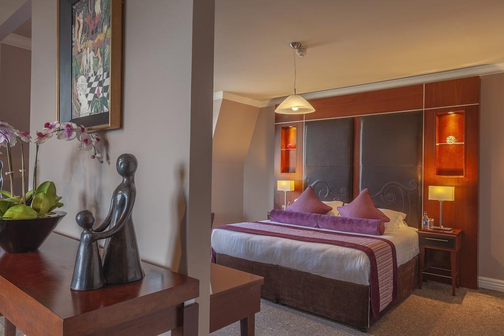 The Brehon Hotel & Spa Килларни Экстерьер фото
