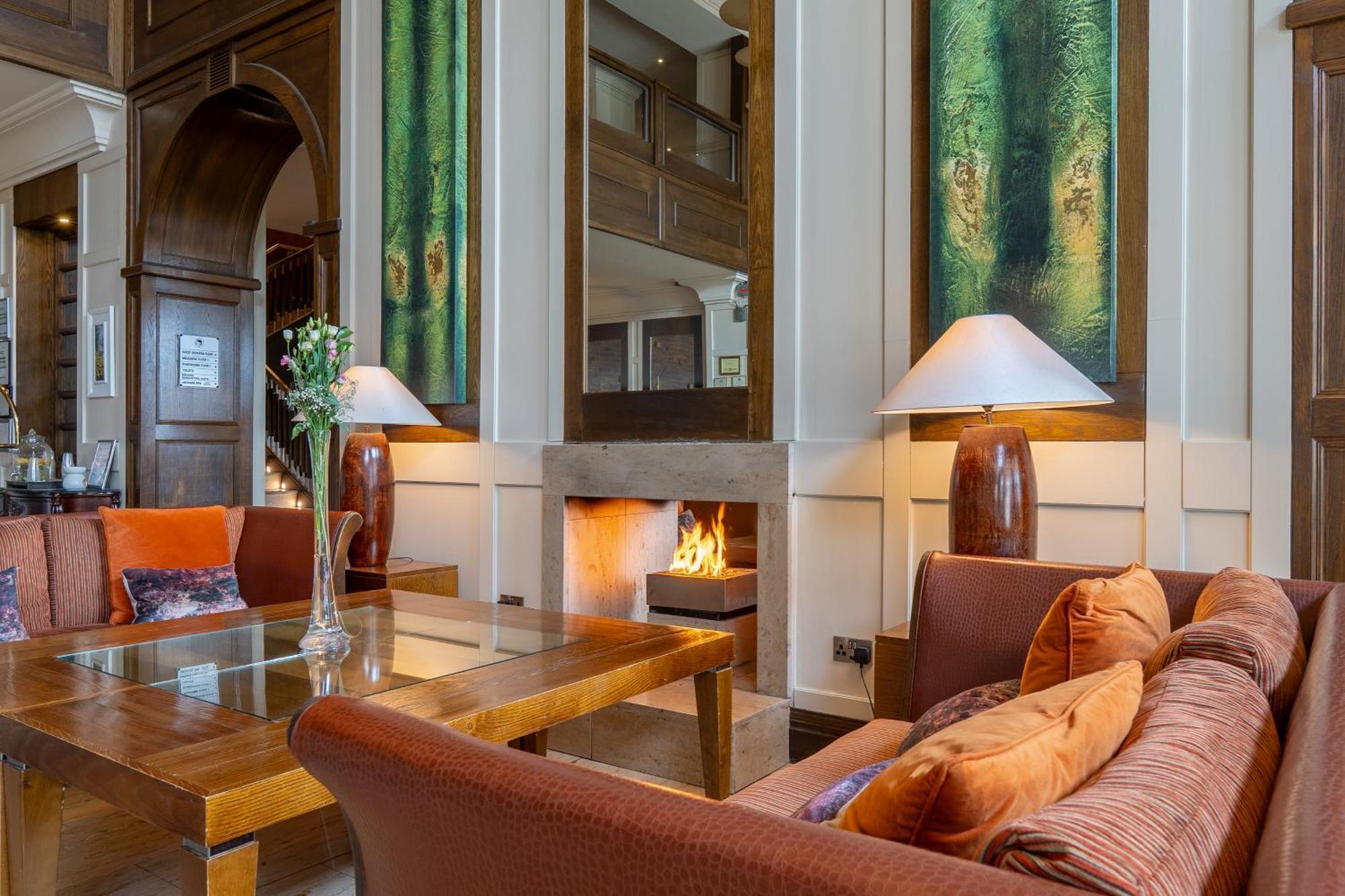 The Brehon Hotel & Spa Килларни Экстерьер фото