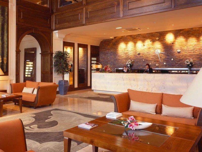 The Brehon Hotel & Spa Килларни Экстерьер фото